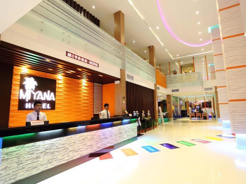 Miyanna Hotel Медан Екстер'єр фото