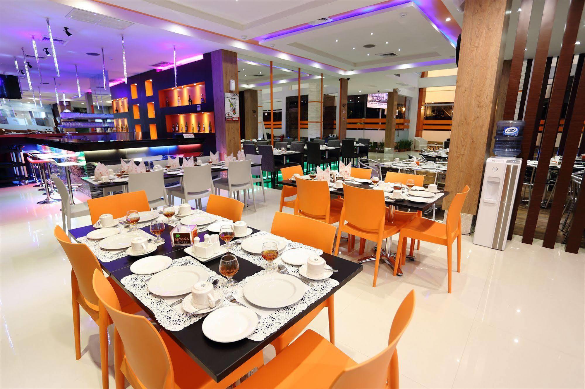 Miyanna Hotel Медан Екстер'єр фото